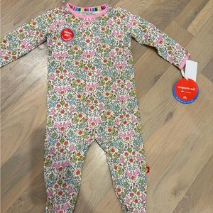 Magnetic me modal onsie footie Easter